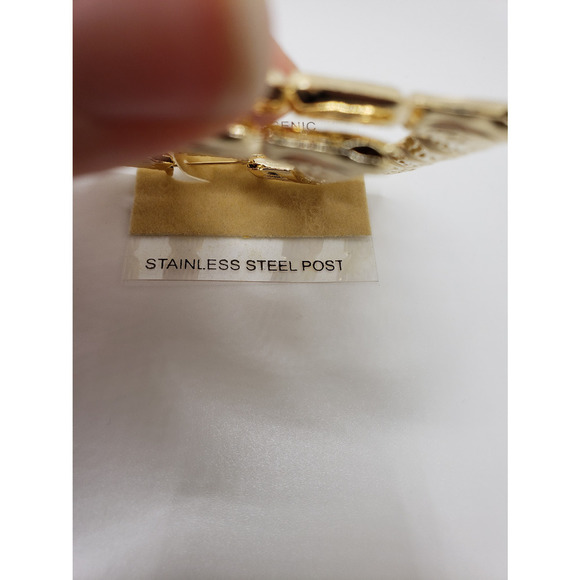 Rectangle bamboo gold earrings - Picture 3 of 5